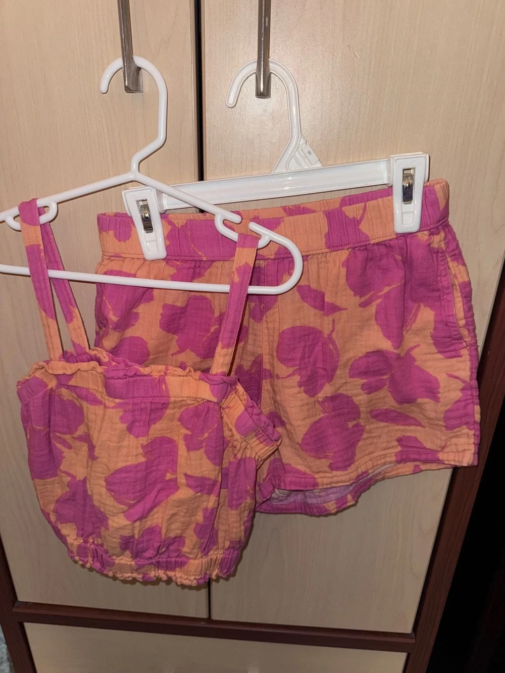 GAP Girls Floral 2 Piece Crop Top Shorts Set Pink Orange Size 8